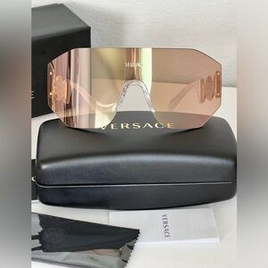 NEW VERSACE MEDUSA BIGGIE MASK SUNGLASSES Rose Gold White Logo Shield Shades